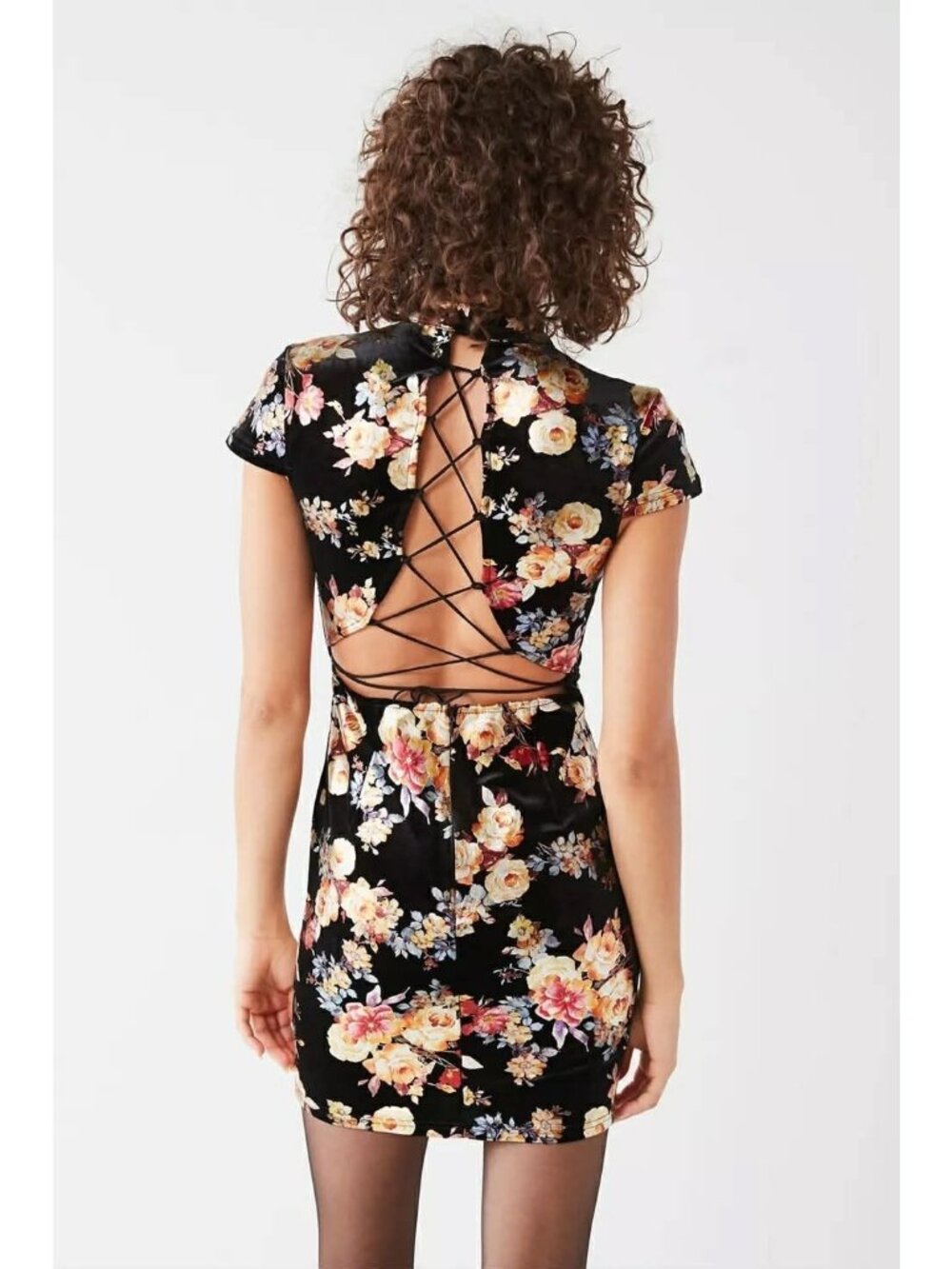 I.AM.GIA Size Small  Dress Short Sleeve Mini Floral Asian Open Back Sexy